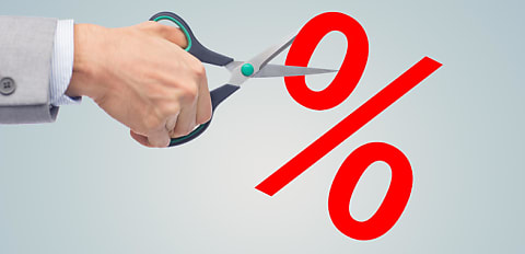 Economists remain firm on rate cuts this year