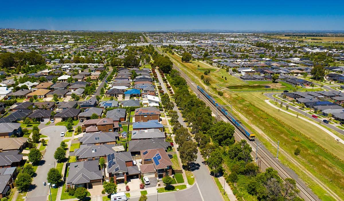 melbourne suburbs train aerial spi hdgjud