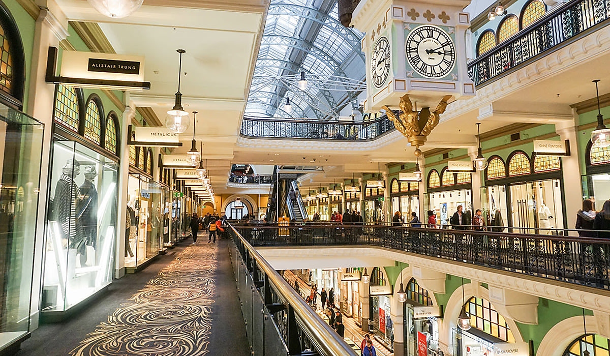 shopping mall interior spi ubu9h5