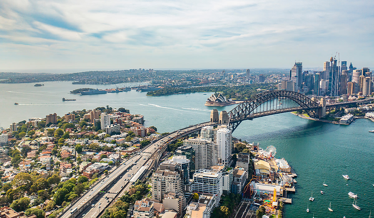 sydney harbour aerial view spi jq4ibx