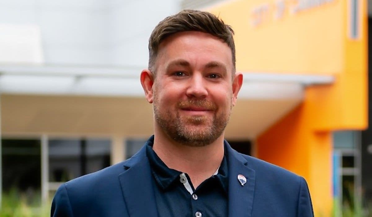 simon withers REMAX spi hya3f7