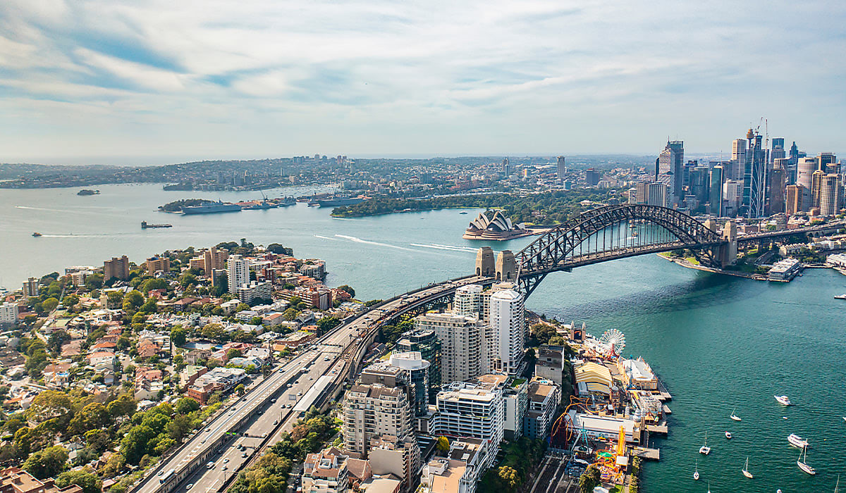 sydney harbour aerial view spi jq4ibx