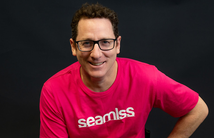 seamlss adds client linking feature to onboarding software