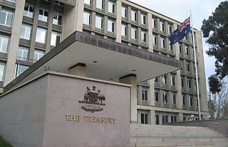 reworked tax agent rules get cautious nod of approval