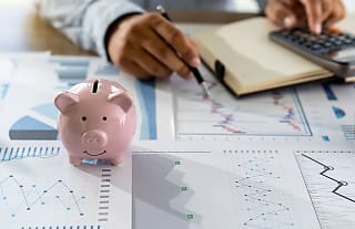 reporting thresholds for proprietary companies arbitrary
