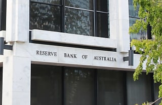 rba announces cash rate target following mixed inflation data