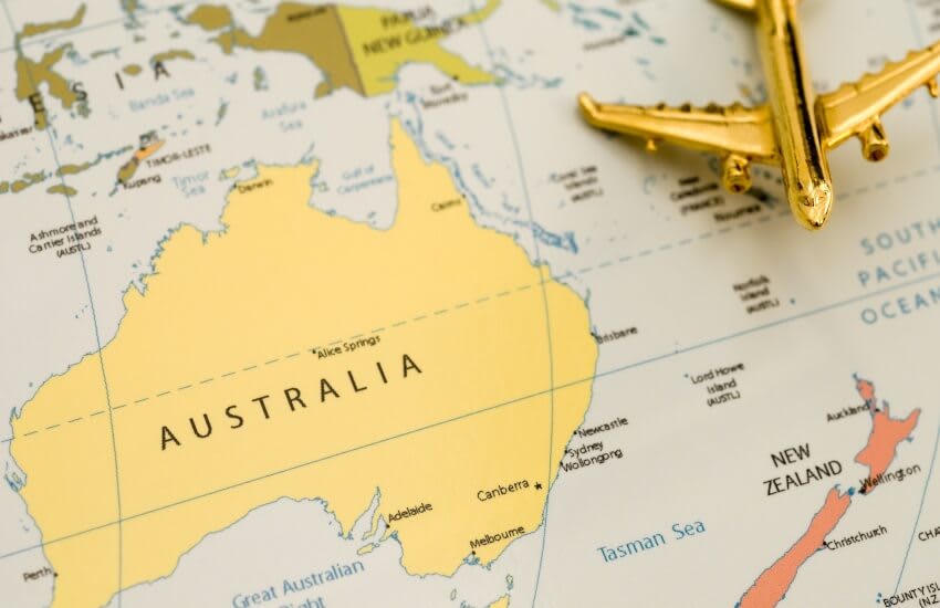 https://res.cloudinary.com/momentum-media-group-pty-ltd/image/upload/v1654827003/Accountants%20Daily/articleimages-391x261/850x492/australian-map-plane-ad.jpg