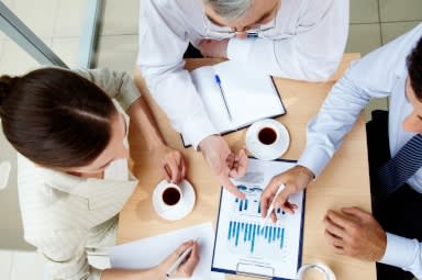 https://res.cloudinary.com/momentum-media-group-pty-ltd/image/upload/v1655199202/ifa/News/team-meeting-discussion-ifa.jpg