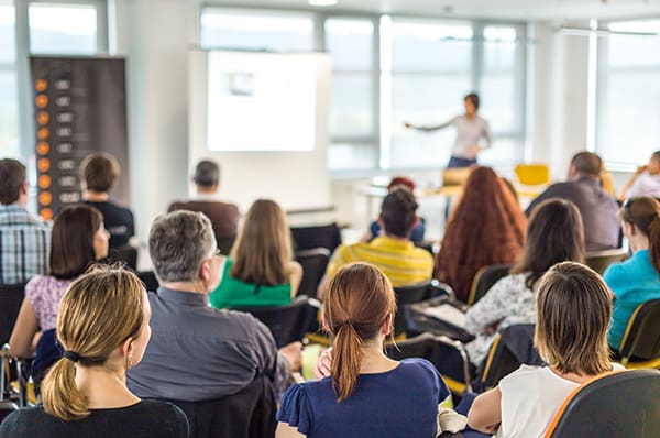 Lack of financial literacy a ‘vicious cycle’ as advice becomes more unaffordable for Australians