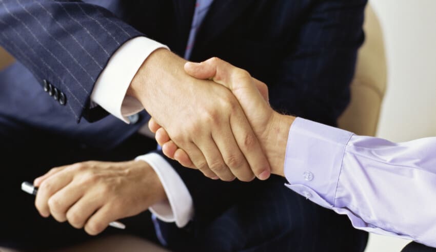 https://res.cloudinary.com/momentum-media-group-pty-ltd/image/upload/v1655722911/Lawyers%20Weekly/articleImages-850x492/handshake-1-850.jpg