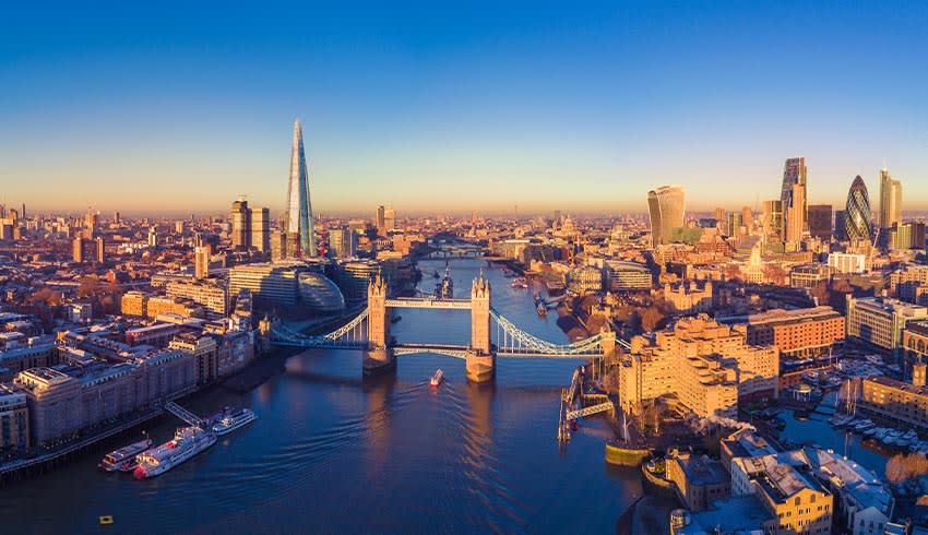 https://res.cloudinary.com/momentum-media-group-pty-ltd/image/upload/v1655798888/Space%20Connect/London.jpg