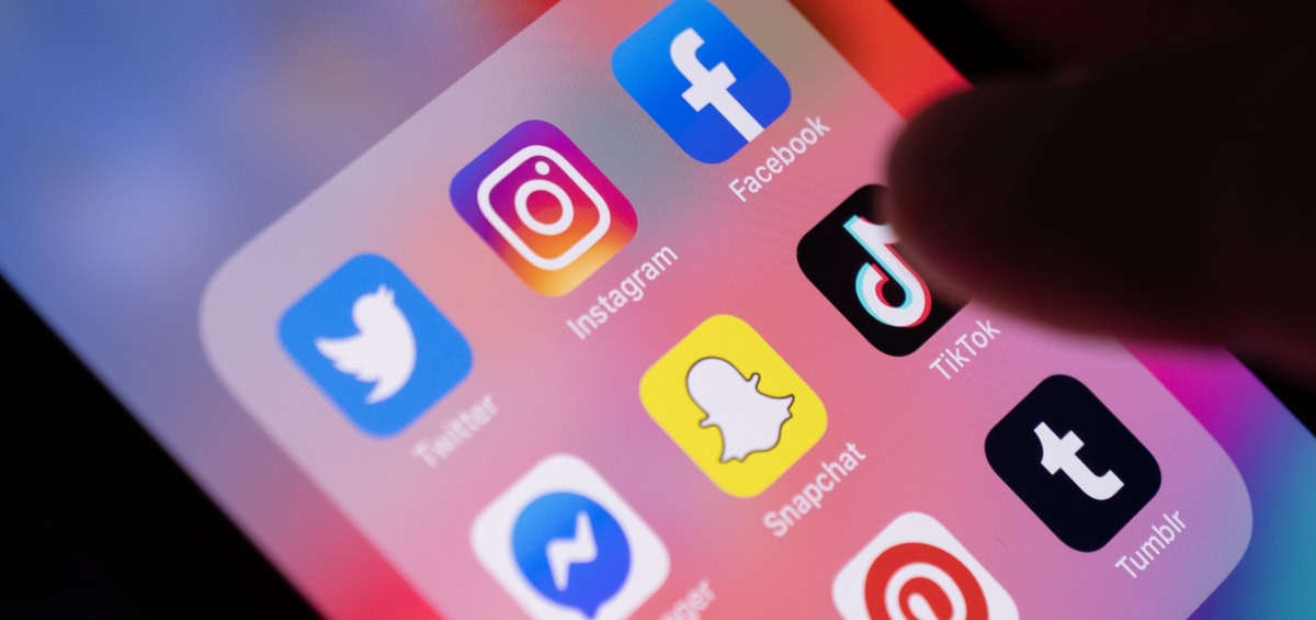 ACCC announces probe on shady social media marketing practices 