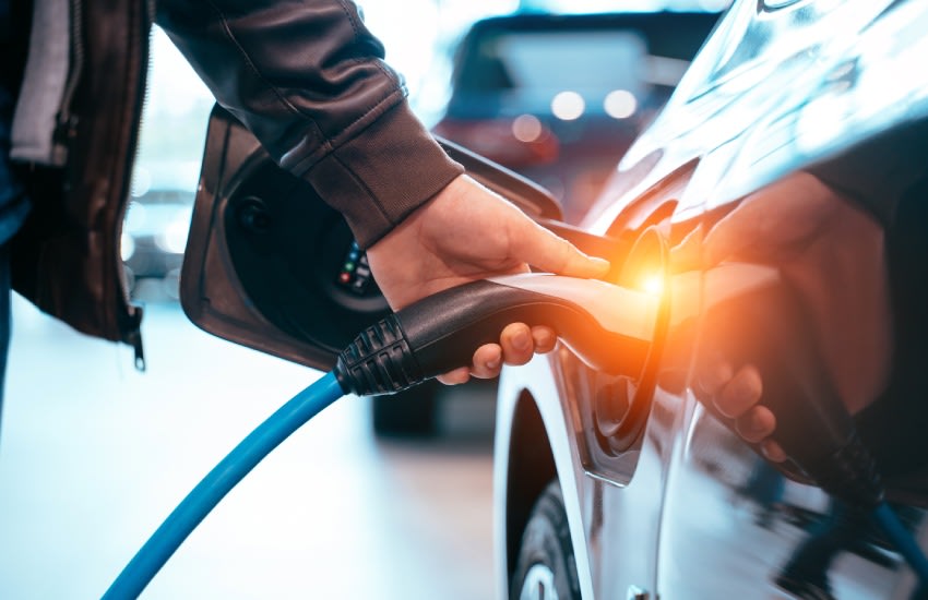 8 Benefits of Electric Cars for Business Owners - Vimarsana News