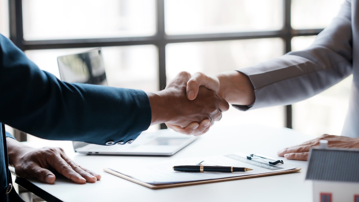 https://res.cloudinary.com/momentum-media-group-pty-ltd/image/upload/v1680758245/Money%20Management/business-handshake-mm_jhk41b.jpg