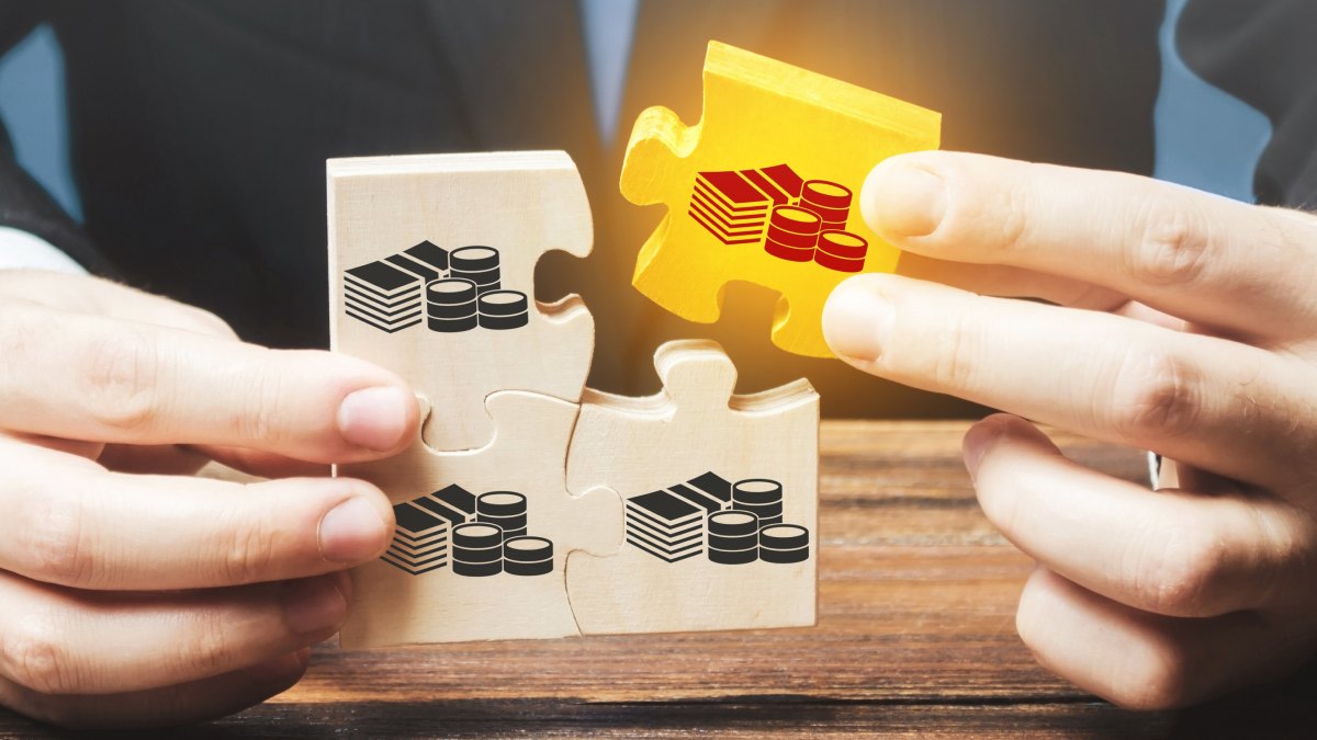https://res.cloudinary.com/momentum-media-group-pty-ltd/image/upload/v1681365477/Money%20Management/funds-launch-mm_eym9uz.jpg