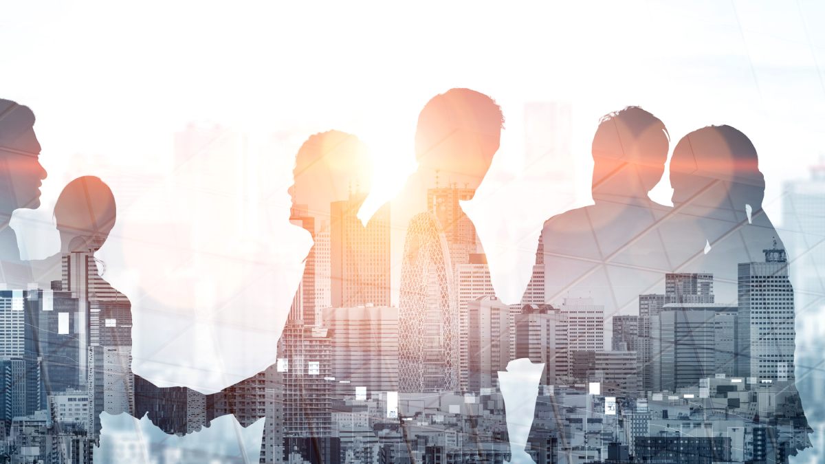 https://res.cloudinary.com/momentum-media-group-pty-ltd/image/upload/v1682649564/Money%20Management/silhouette-business-people-mm_a0tqeg.jpg