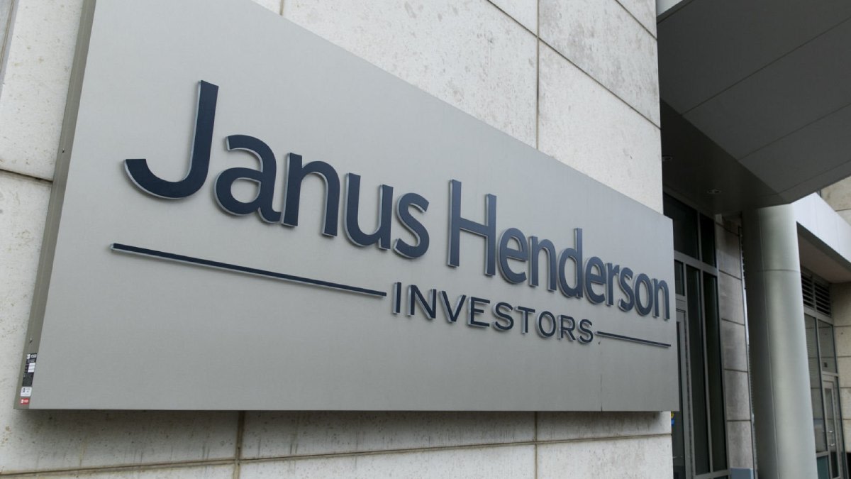 https://res.cloudinary.com/momentum-media-group-pty-ltd/image/upload/v1682902794/Money%20Management/janus-henderson-sign-mm_sd5vc5.jpg