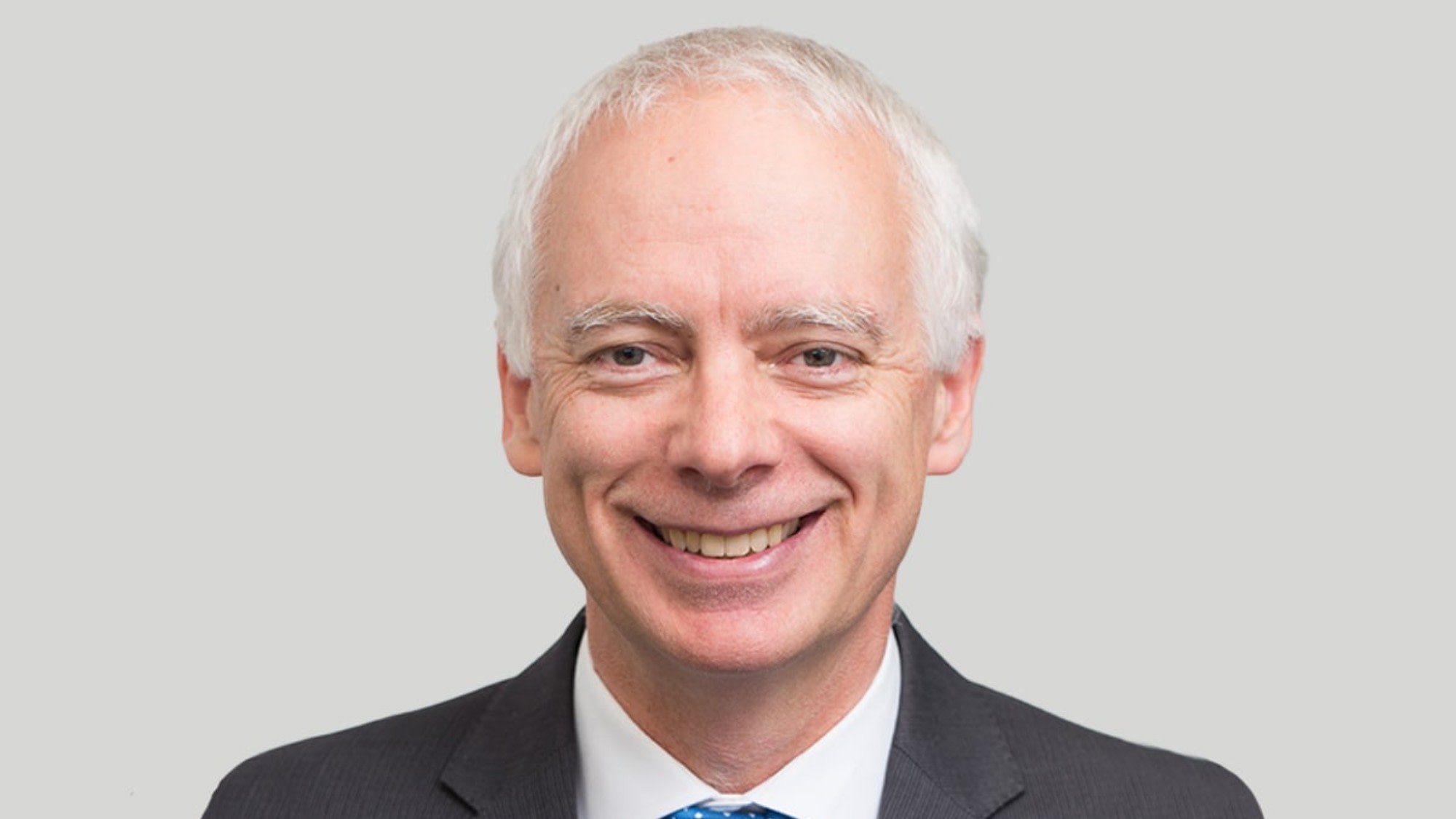 https://res.cloudinary.com/momentum-media-group-pty-ltd/image/upload/v1689223890/Money%20Management/phil-anderson-faaa-mm_dwcw6t.jpg