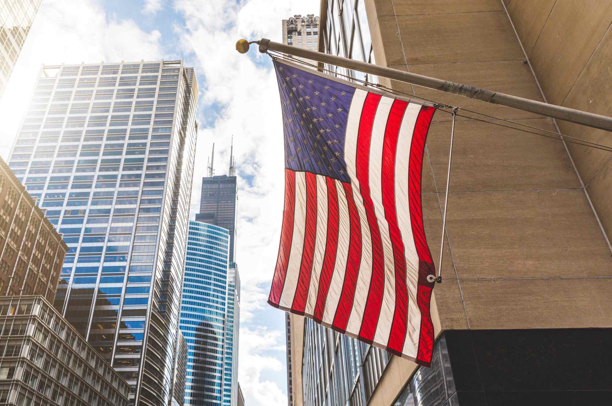 https://res.cloudinary.com/momentum-media-group-pty-ltd/image/upload/v1690334130/Super%20Review/USA-flag-sr_fmeu44.jpg
