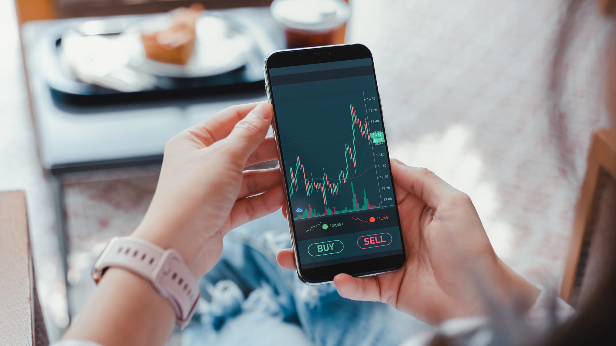 https://res.cloudinary.com/momentum-media-group-pty-ltd/image/upload/v1690953490/Money%20Management/online-investing-mm_ynwftv.jpg