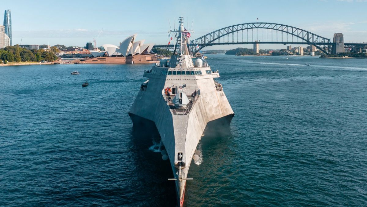 www.defenceconnect.com.au