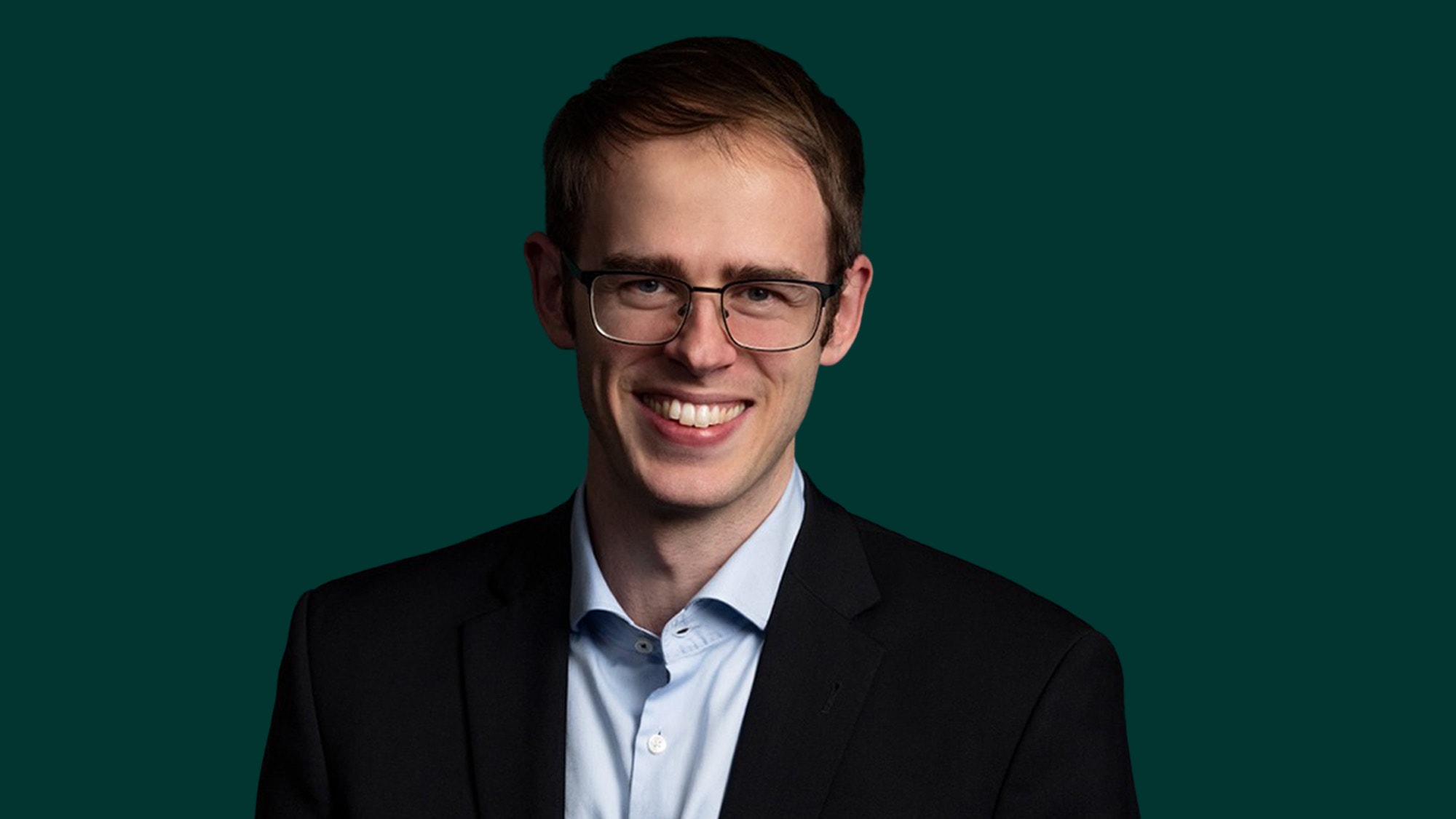 https://res.cloudinary.com/momentum-media-group-pty-ltd/image/upload/v1706141516/Money%20Management/david-tuckwell-mm_piubkv.jpg