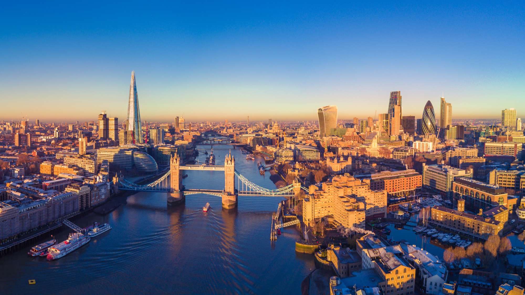 https://res.cloudinary.com/momentum-media-group-pty-ltd/image/upload/v1714544529/Money%20Management/london-landscape-aerial-mm_p6mf8s.jpg