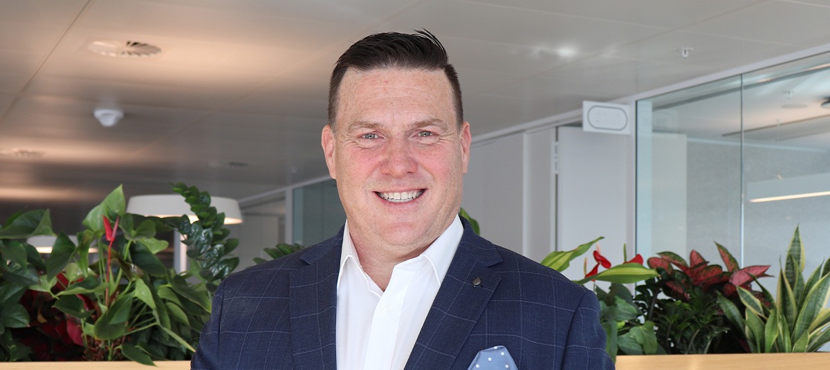travis hall amp bank ta dbifoc