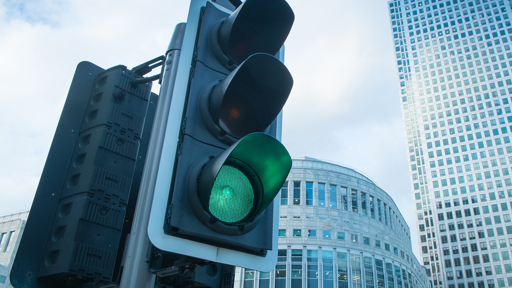 https://res.cloudinary.com/momentum-media-group-pty-ltd/image/upload/v1731044627/Money%20Management/traffic-lights-city-mm_pxreui.jpg