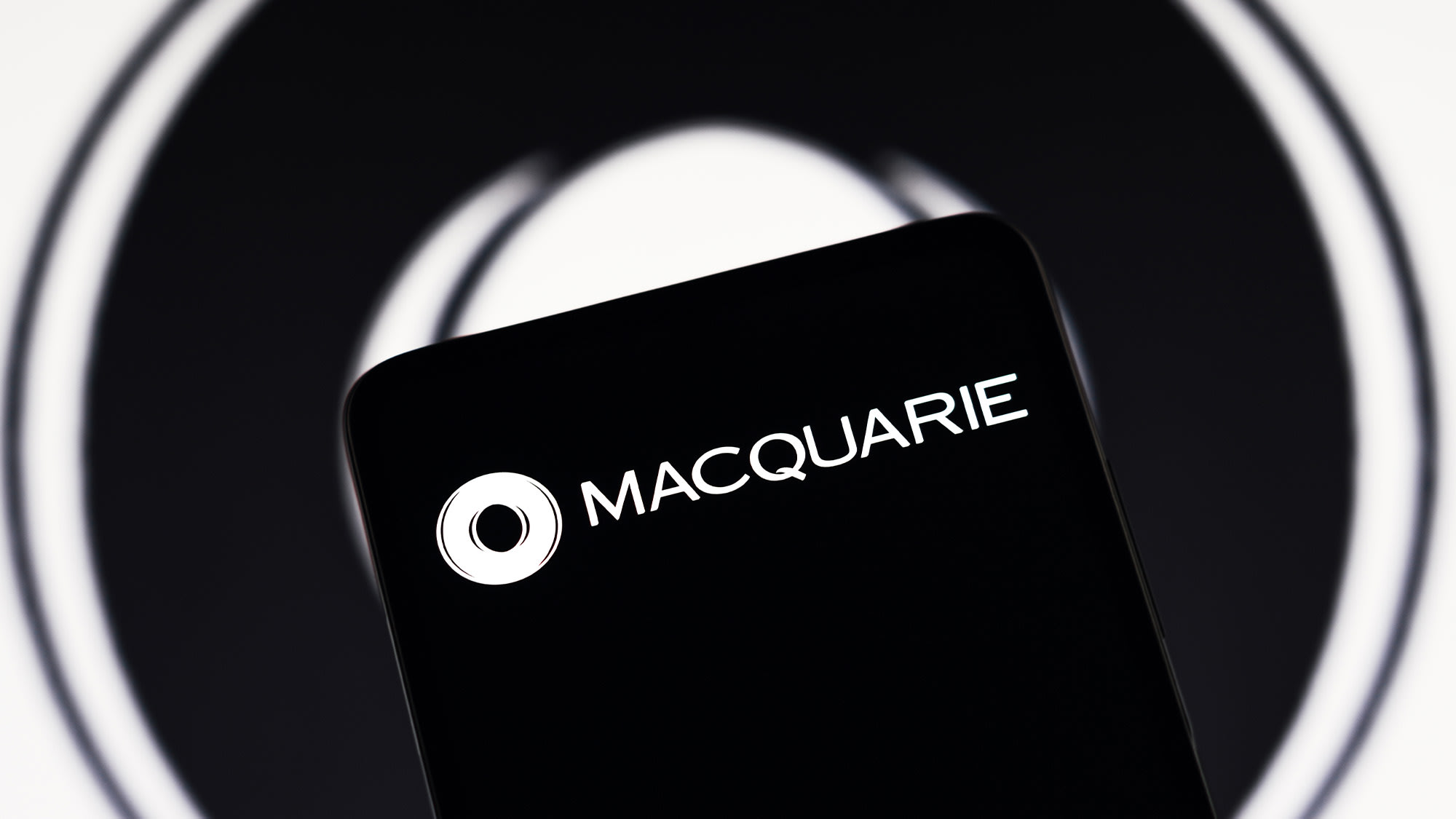 https://res.cloudinary.com/momentum-media-group-pty-ltd/image/upload/v1732495589/Money%20Management/macquarie-bank-smartphone-mm_me4hp5.jpg