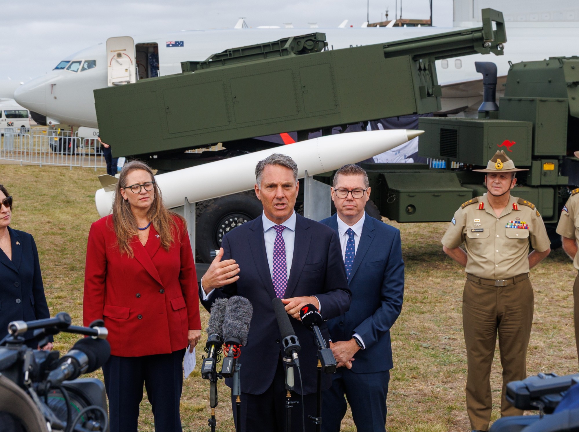 Australia Boosts Defence Funding by $1B - News Directory 3