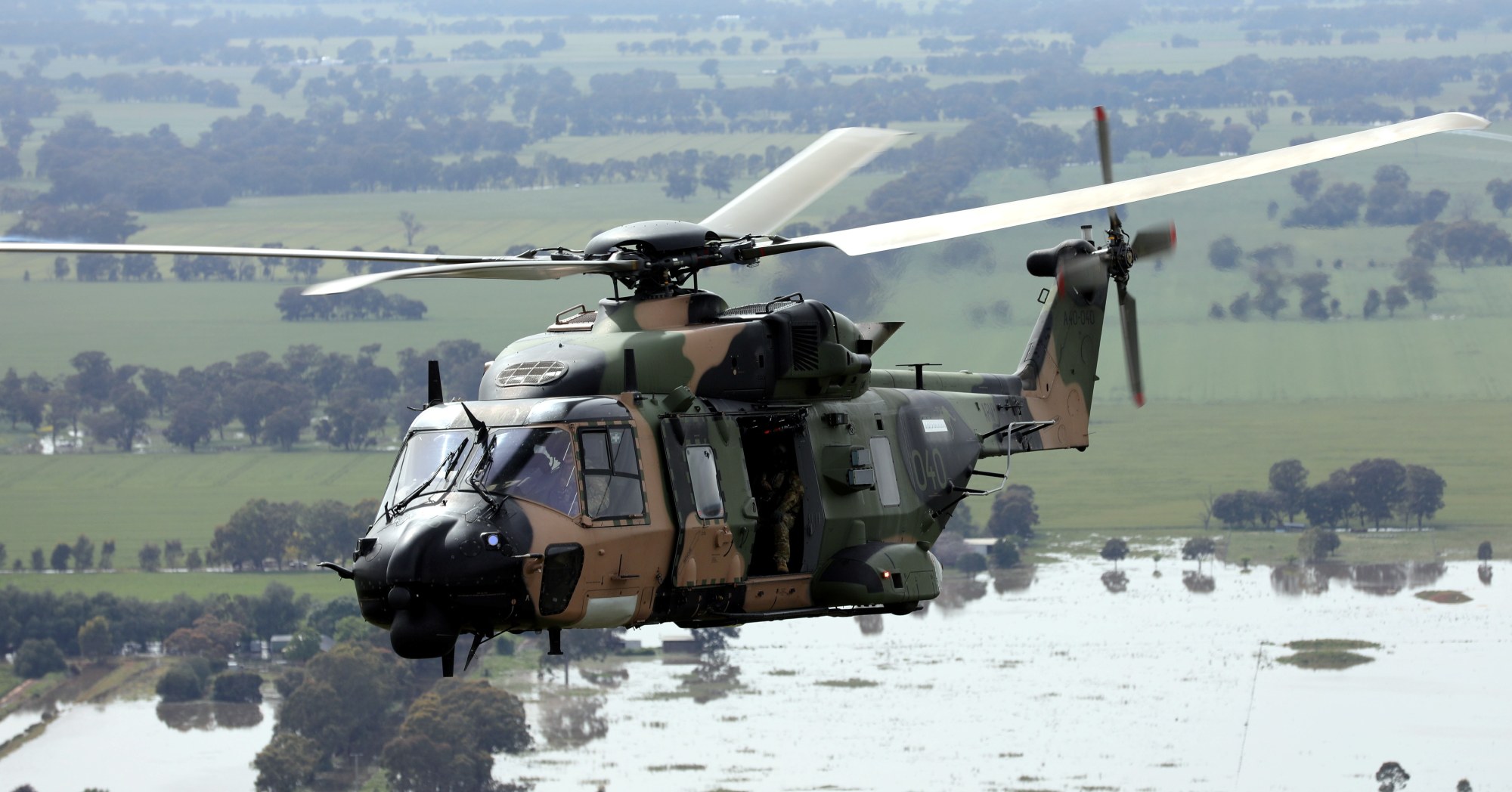 www.defenceconnect.com.au