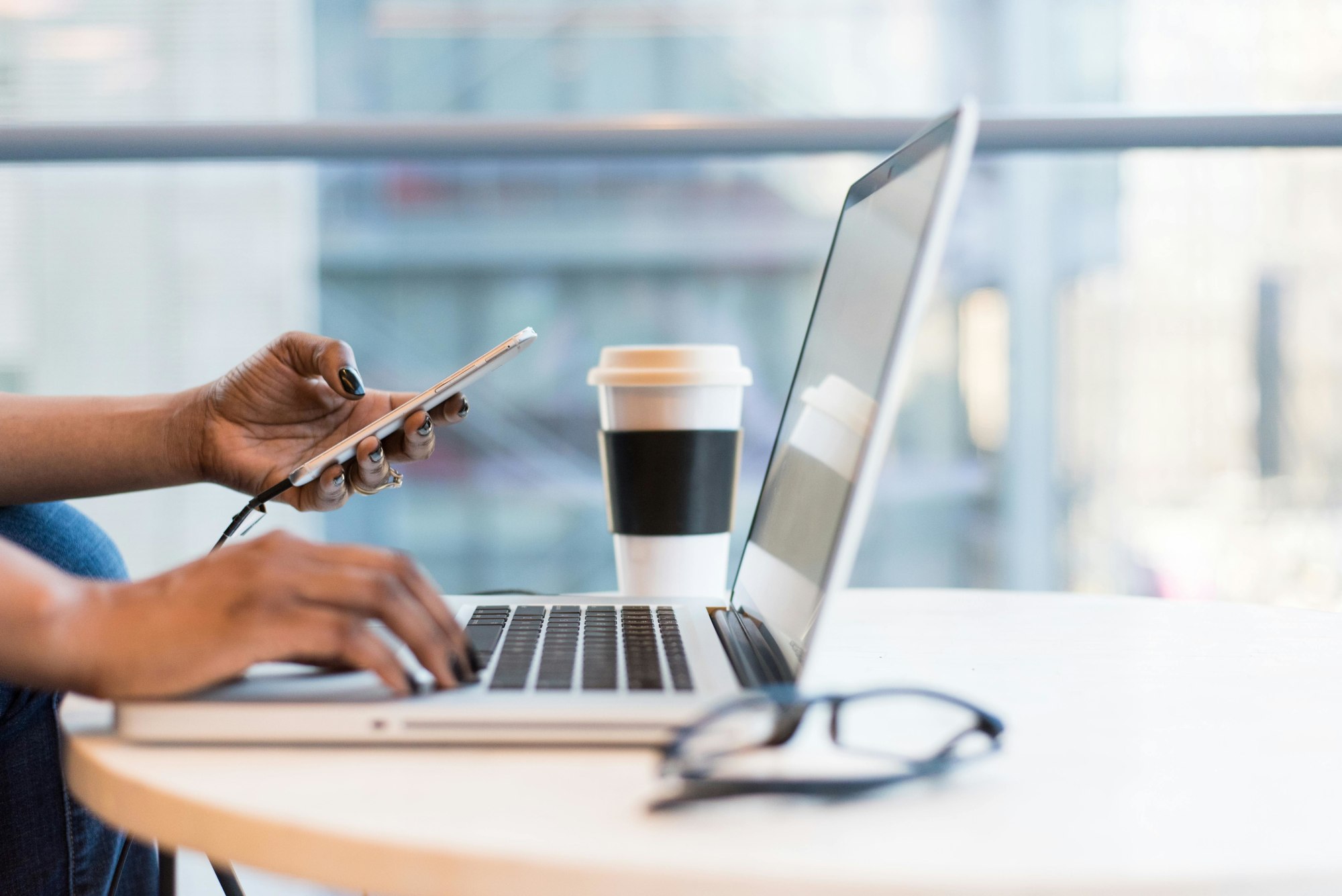 Aware Super slashes admin fees for retirees by up to 25 per cent