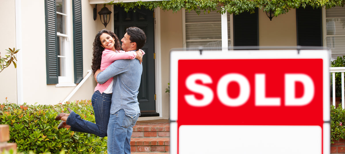 first time buyers sold sign ta e mlh 