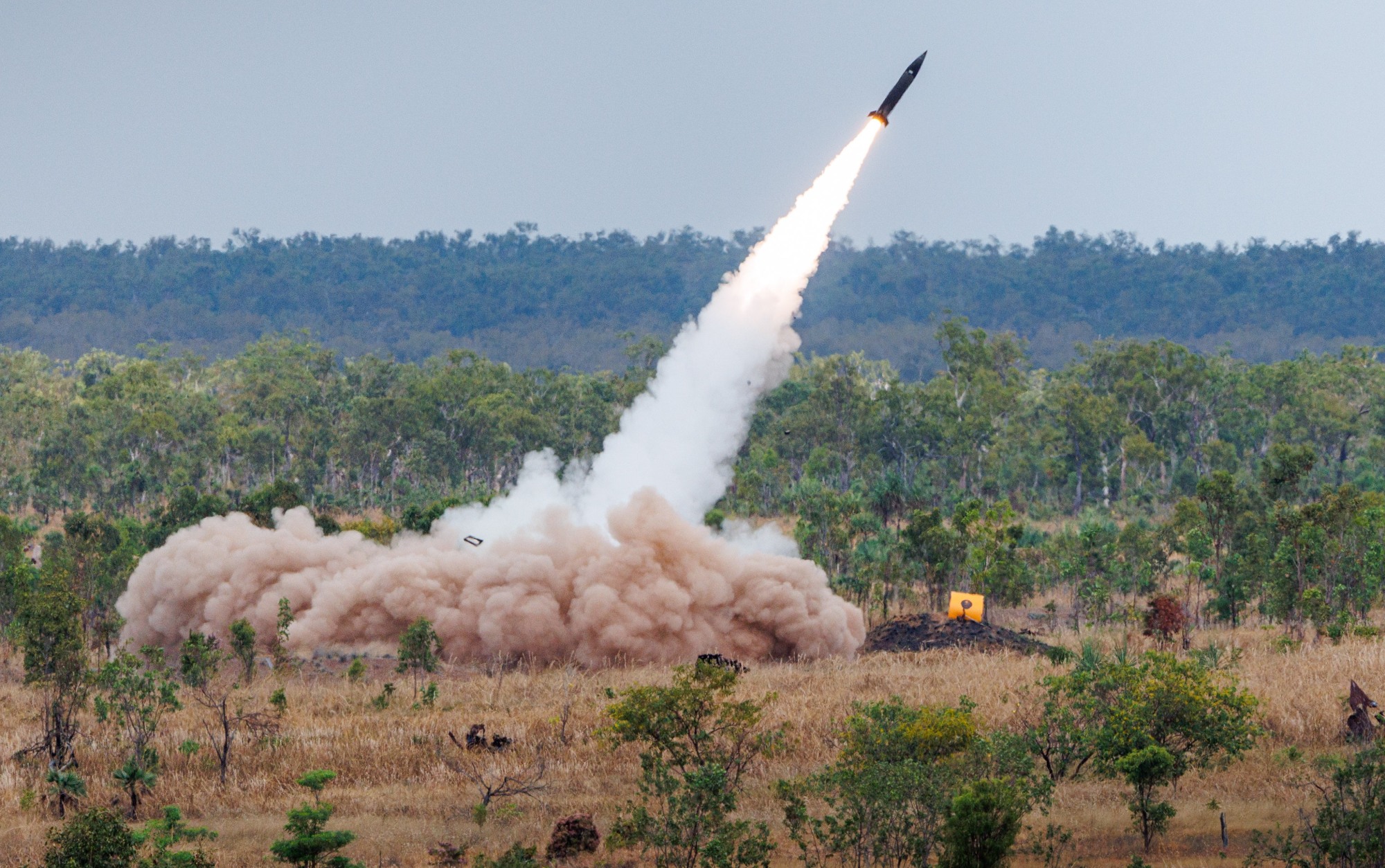 www.defenceconnect.com.au
