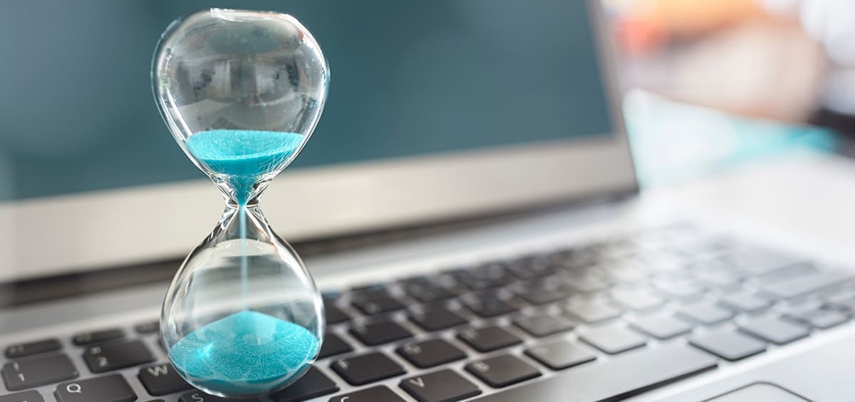 Manage your time or fall behind: How agents stay on top of tasks