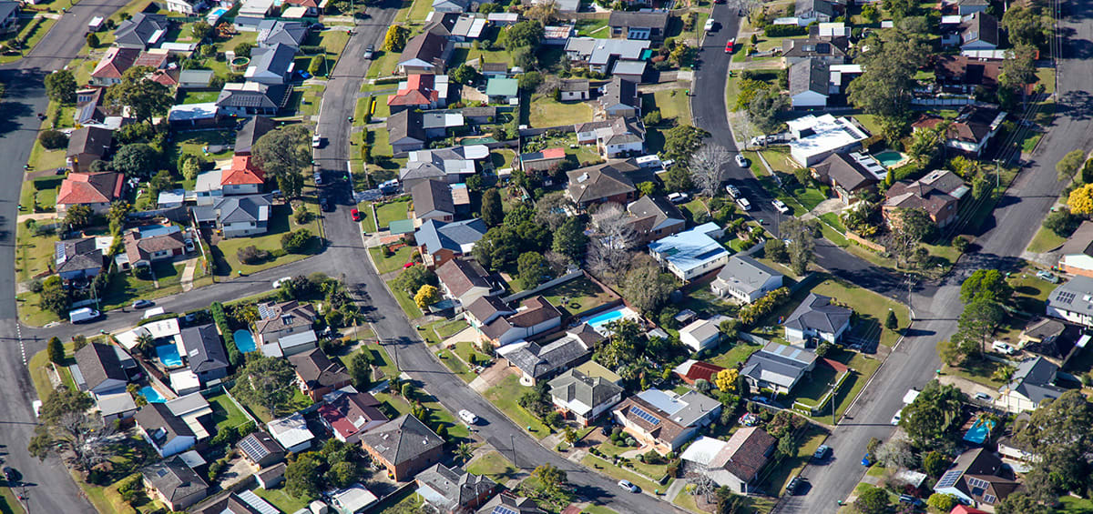 Agent handed suspended sentence for misappropriating over $500k