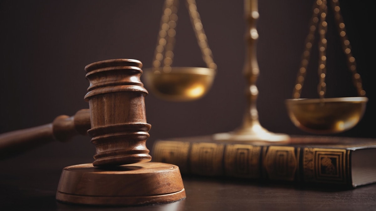 Furniture business wins payroll tax dispute over entity groupings