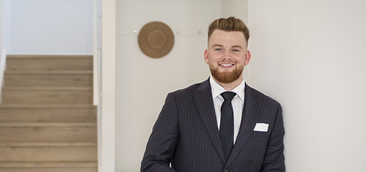 From auctions to appraisals: A young agent’s unconventional career path