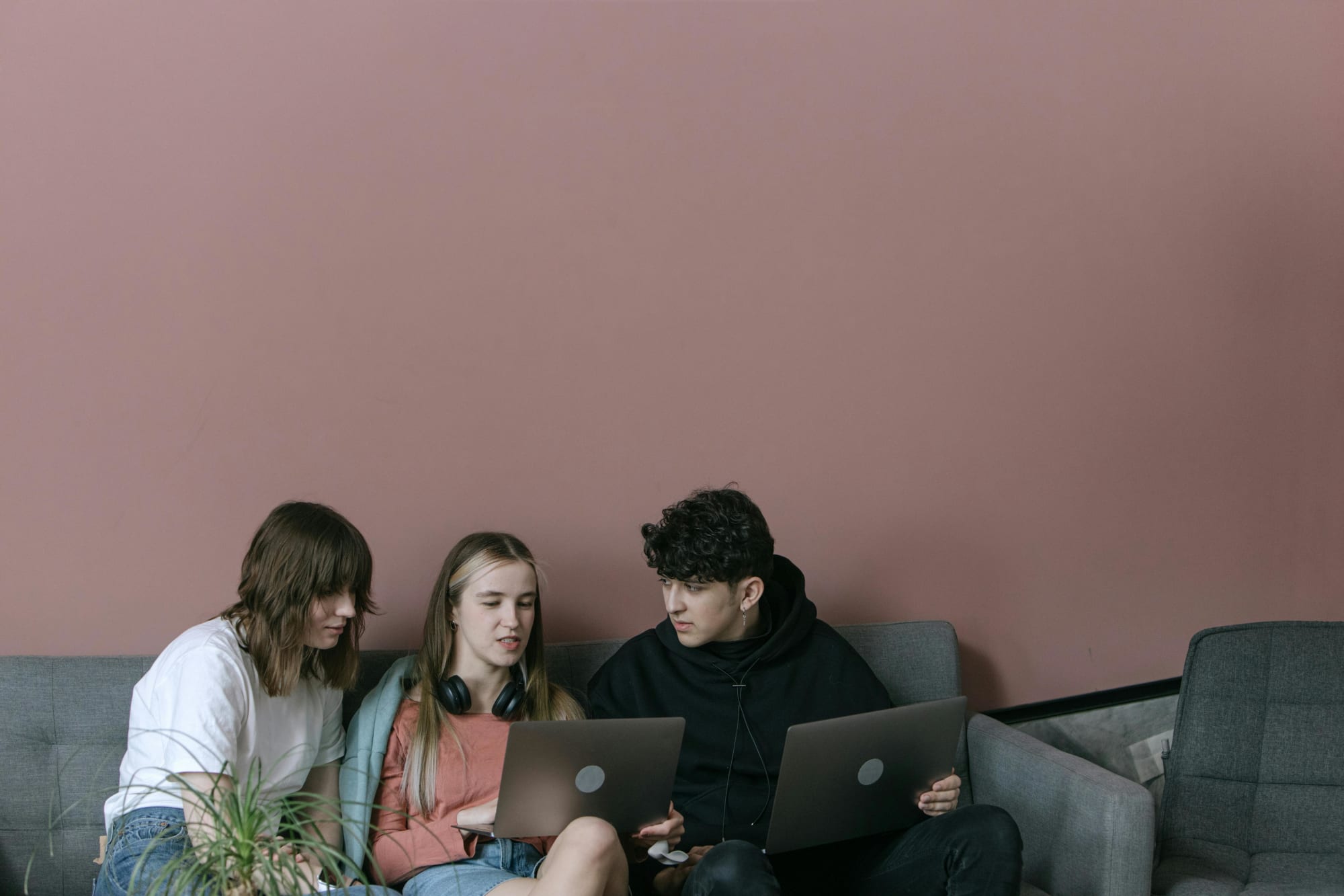 Gen Z’s 5% deposit rush: how policy‑driven demand is reshaping Australia’s housing value chain