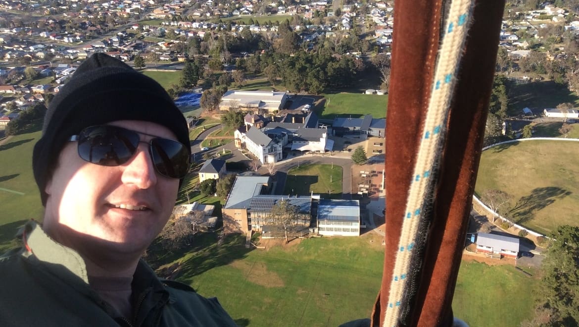 Audio: Meeting the RAAF’s balloon pilot – Australian Aviation