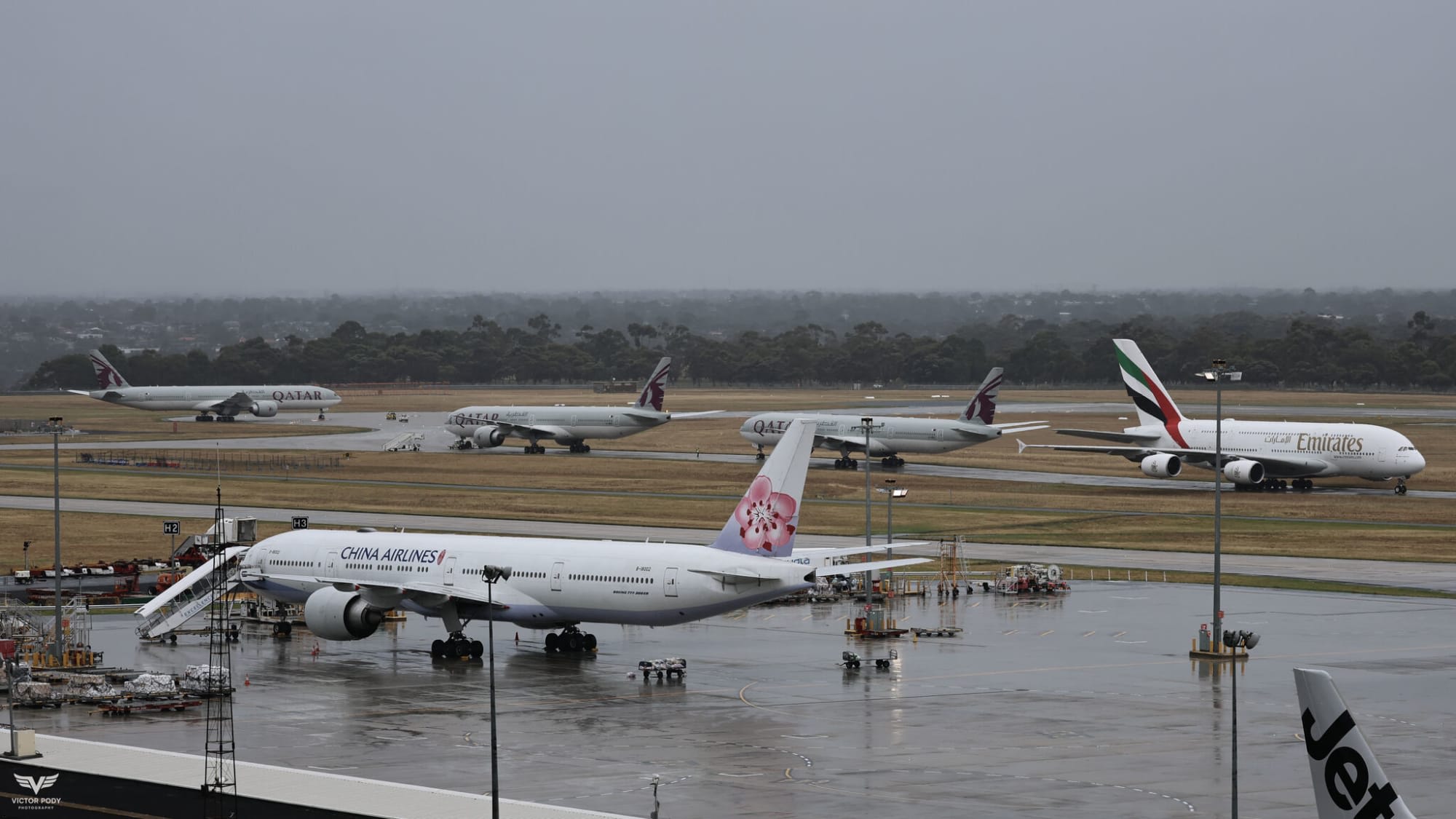 Aviation upended as Gulf airspace closures continue amid Iran war