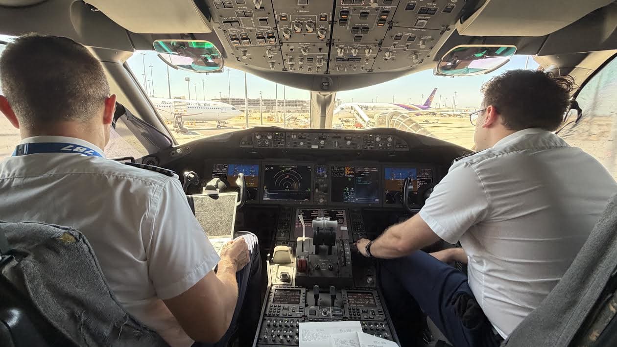Flight Magazine Pay bump for Jetstar pilots as new deal approved – Australian Aviation
