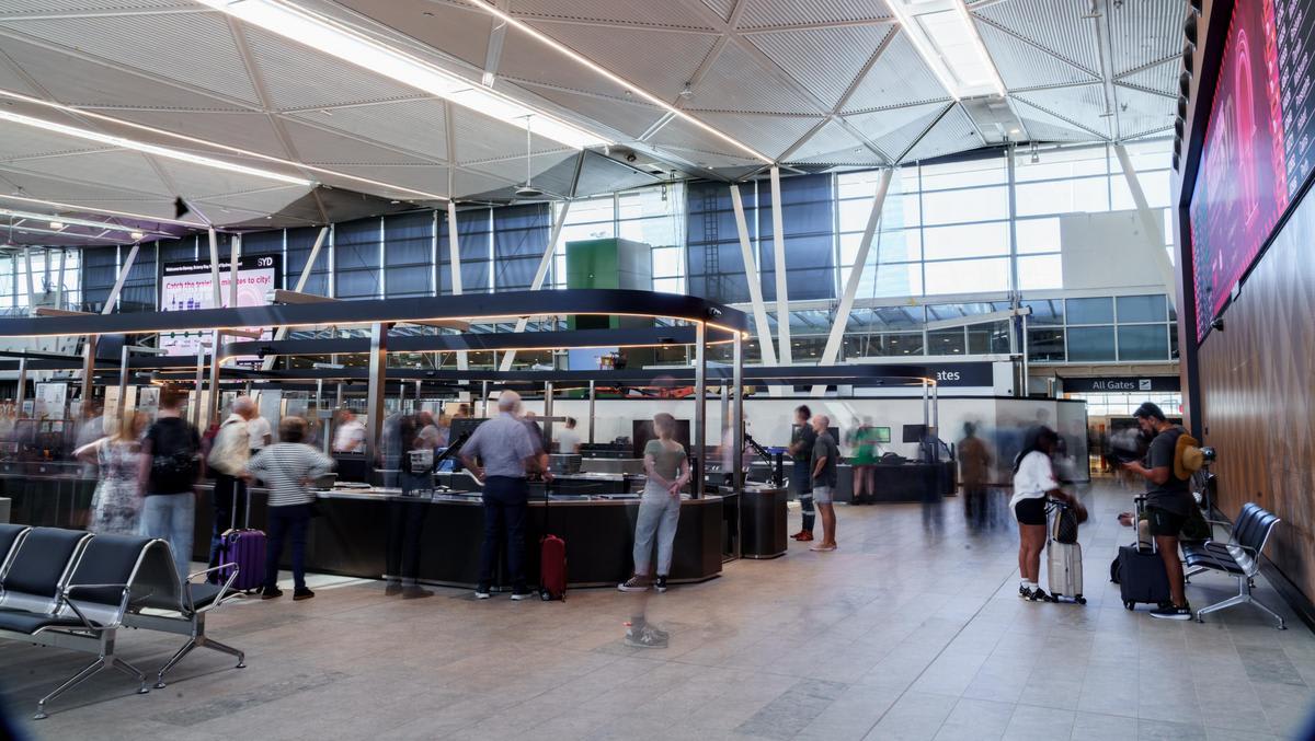 Sydney Airport Warns of Delays Amid Security Staff Strikes - News Directory 3