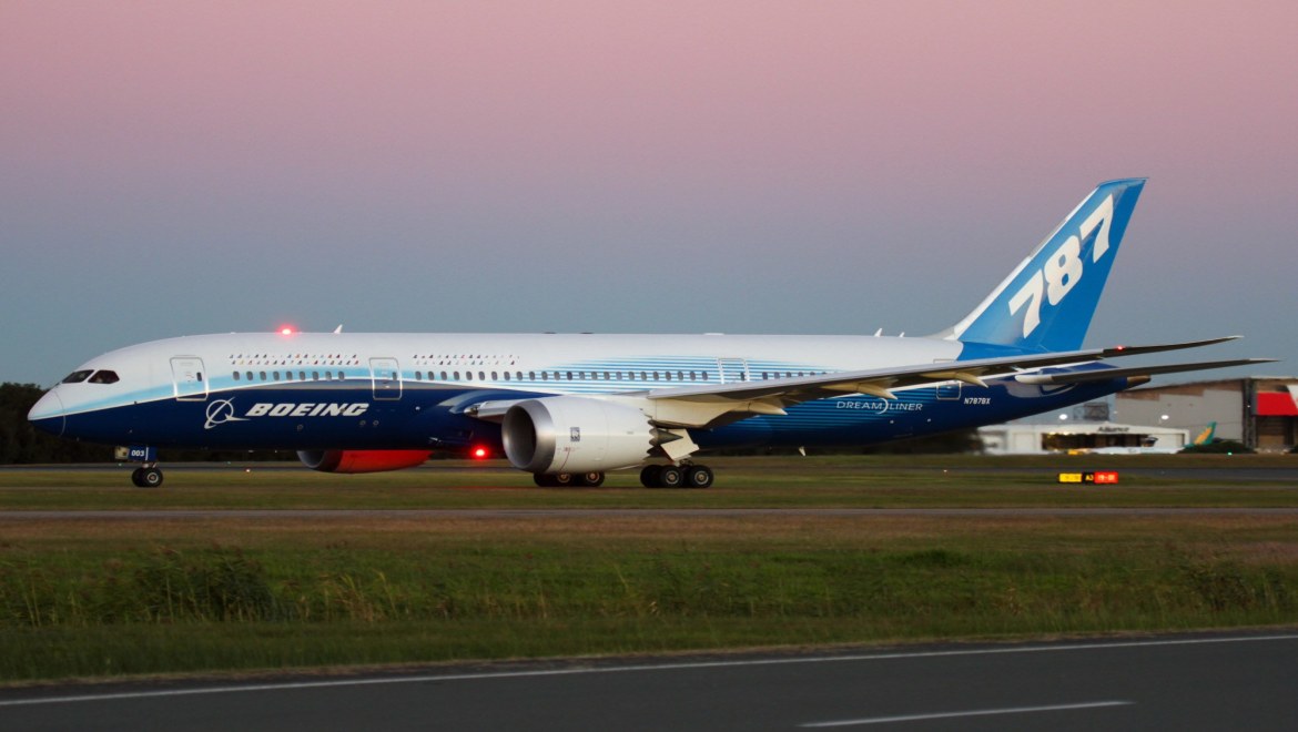 N787BX on Twy Alpha prior to departure off Rwy 19 as BOE787 back to Sydney.