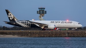 An Air New Zealand Boeing 787-9 at Sydney Airport. (Seth Jaworski)