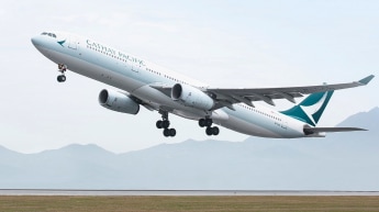 Cathay restarts Cairns to Hong Kong