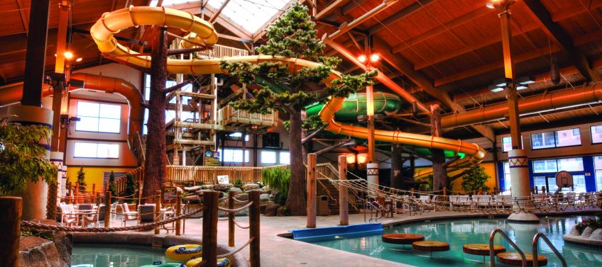 Best Indoor Water Parks Near Chicago - Mommy Nearest