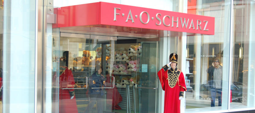 fao schwarz pop up