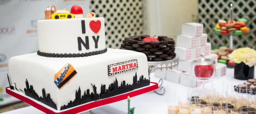 Custom Cakes | Queens, New york, NYC | A Love for Cakes